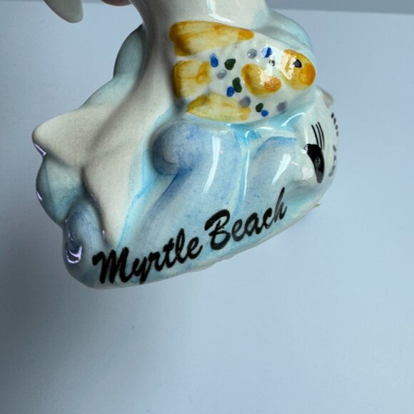 Vintage Ceramic Dolphin Salt and Pepper Shakers Myrtle Beach Souvenir *read* - Picture 3 of 6